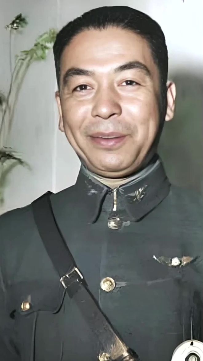 没等丧期结束就住进了蒋介石的侍卫长家中不朽情缘游戏网站登录毛人凤暴毙他的妻子(图5)