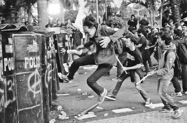 当地华人：多位政要住宅被洗劫不朽情缘网站